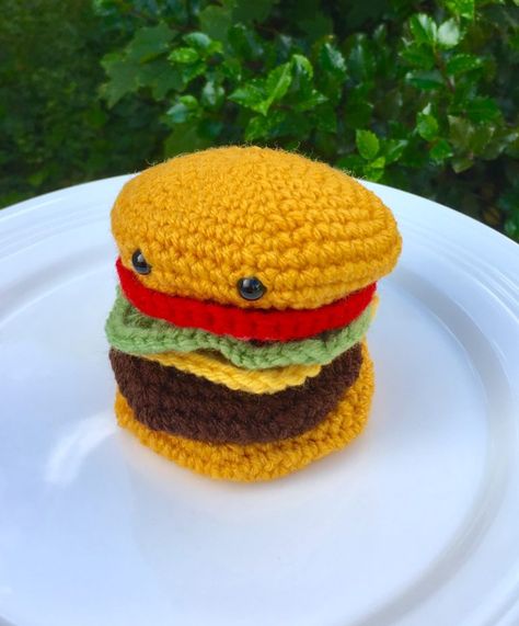 Amigurumi Cheeseburger Crochet Pattern ~ Crafty Kitty Crochet Crocheted Food, Slouchy Hat Crochet Pattern, Caron One Pound Yarn, Food Crochet, Slouchy Hat Pattern, Octopus Crochet Pattern, Burger Fries, Cute Snacks, Food Patterns