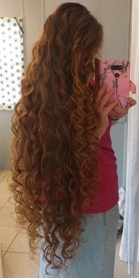 Long Red Curly Hair, Long Curly Red Hair, Extremely Long Hair, Rapunzel Hair, Really Long Hair, Beautiful Curly Hair, Curly Hair Inspiration, Super Long Hair, Long Red