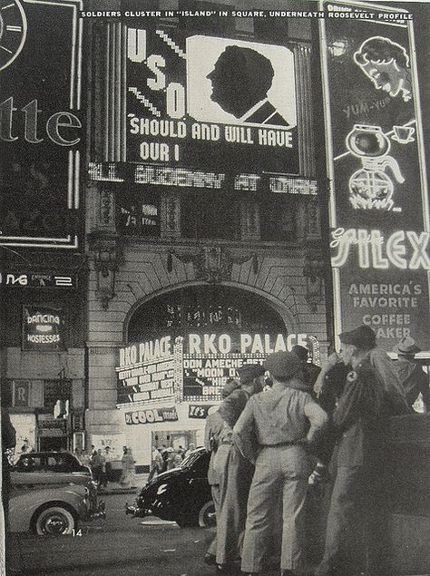 1940s- New York, New York 1940s Aesthetic, Vintage New York, Oscar Wilde, Vintage Pictures, The Good Old Days, Vintage Photographs, Vintage Photography, Historical Photos, Old Pictures