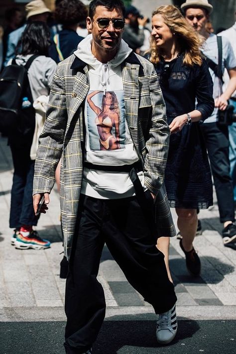 Style Icons Women, Week In London, Men's Street Style, London Fashion Week Street Style, Vogue France, Winter Inspiration, Fashion Idol, Fashion Week 2018, La Fashion Week