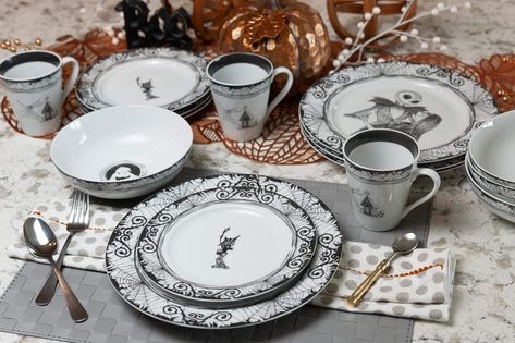 Wicked New Disney Villains Dining Set And More! Christmas Dinnerware Sets, Ceramic Dish Set, Halloween Party Dinner, Christmas Dinnerware, Ceramic Dinnerware Set, Ceramic Dinnerware, Oogie Boogie, The Nightmare Before Christmas, The Nightmare