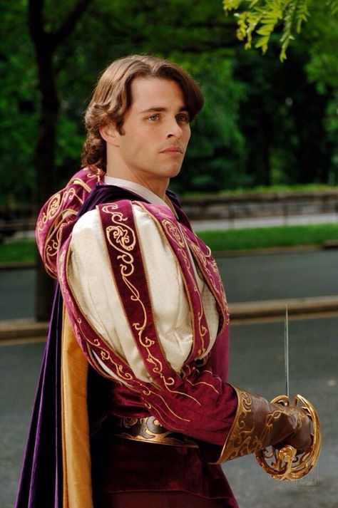 Prince Edward Edward Enchanted, Wig Reference, Enchanted Prince, Enchanted Movie, Nostalgic Movies, Disneyland Princess, Disney Channel Movies, James Marsden, Disney Enchanted