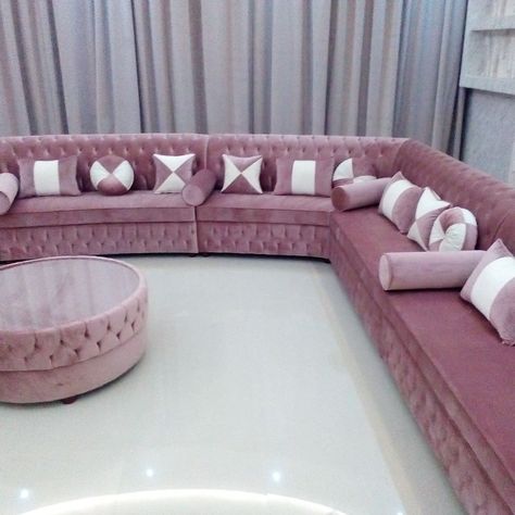 Sofa Models Modern, Sofa Degines, Trendy Sofas, Luxury Sofa Design, Corner Sofa Design, Modern Sofa Living Room, Unique Sofas, Modern Sofa Designs, Diy Dollhouse Furniture Easy