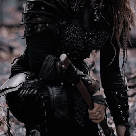 Assassin Queen Aesthetic, Fantasy Sparring Aesthetic, Black Armour Aesthetic, Medieval Female Knight Aesthetic, Fantasy Mercenary Aesthetic, Female Armor Aesthetic, Knight Girl Aesthetic, Fantasy Soldier Aesthetic, Fae Warrior Queen