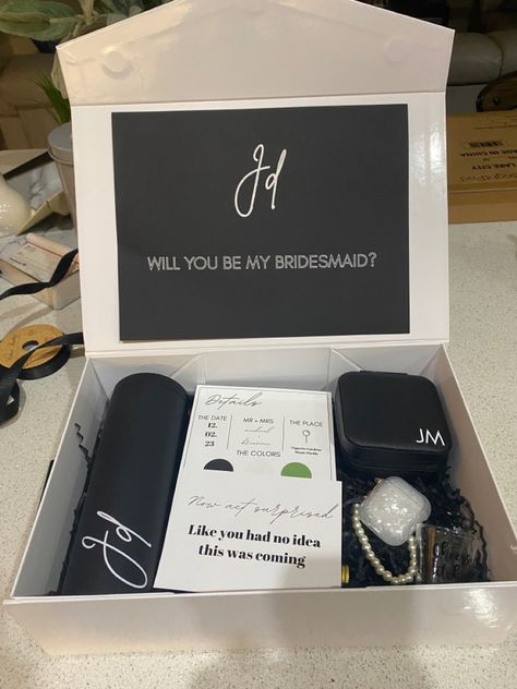 Black And White Bridal Proposal, Bridesmaid Boxes Black, Bridesmaid Proposal Black And White, Black And White Bridesmaid Proposal, Bridemaids Boxes, Bridal Shower Photography, White Bridesmaid, Black Bridesmaids, Bridesmaid Boxes