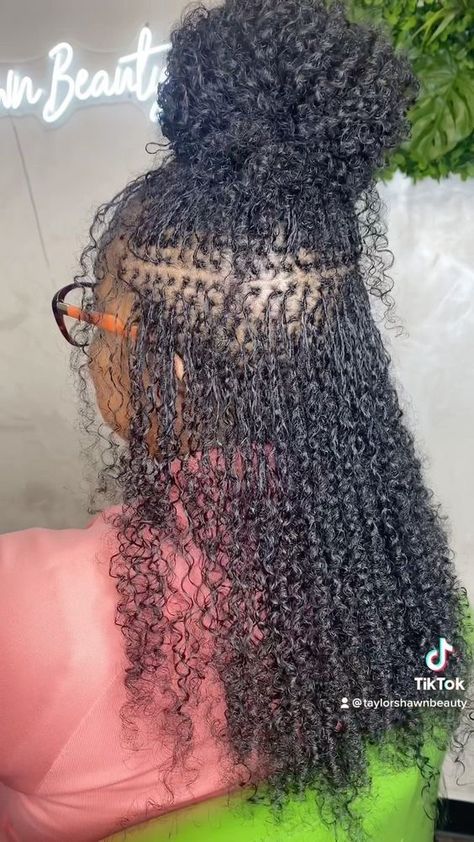 Sister Locs With Curls, Short Curly Micro Braids, Microloc Extensions Permanent, Mirco Locs Hairstyles, Micro Locs With Curly Ends, Mirco Twist, Sista Locs Sister Locks, Curly Microlocs, Micro Twists With Extensions