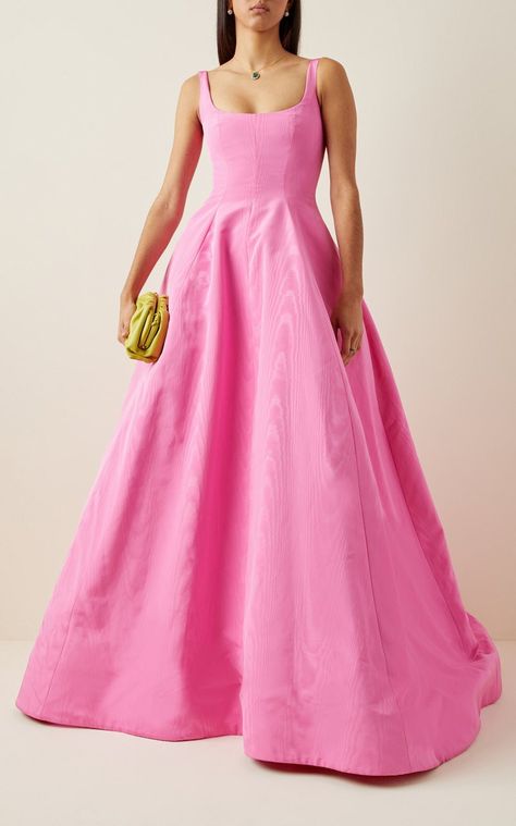 Gowns For Women, Pink Gowns, Grad Dresses, Ladies Dress Design, Fancy Dresses, Pink Fashion, Moda Operandi, Pretty Dresses, Classy Outfits