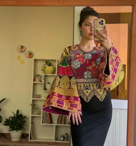 Black Indian Outfit, Latest Traditional Dresses, Afghani Dress, Afghan Style, Afghani Clothes, Afghan Dress, Best Hacks, Classy Outfits For Women, Womens Trendy Dresses