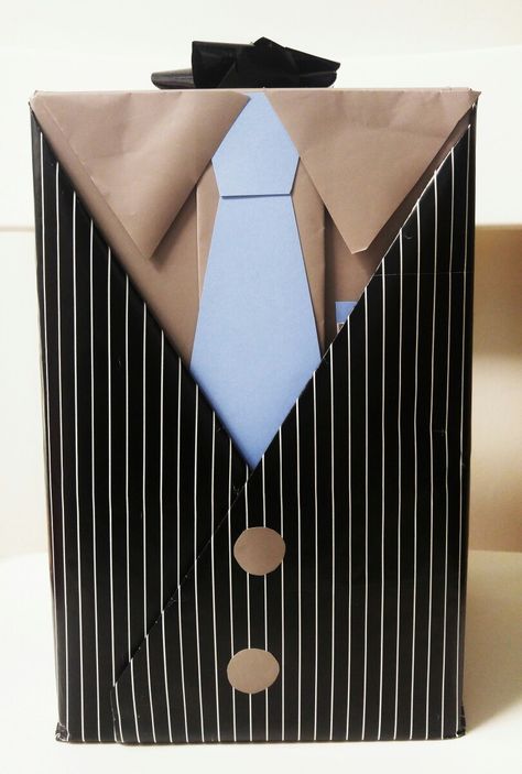 Fathers day suit shirt and tie diy gift wrapping Shirt Gift Wrapping, Birthday Wrapping Ideas, Pretty Presents, Diy Storage Rack, Shirt And Tie, Gift Wraps, Suit Shirt, Birthday Inspo, Birthday Gift Wrapping