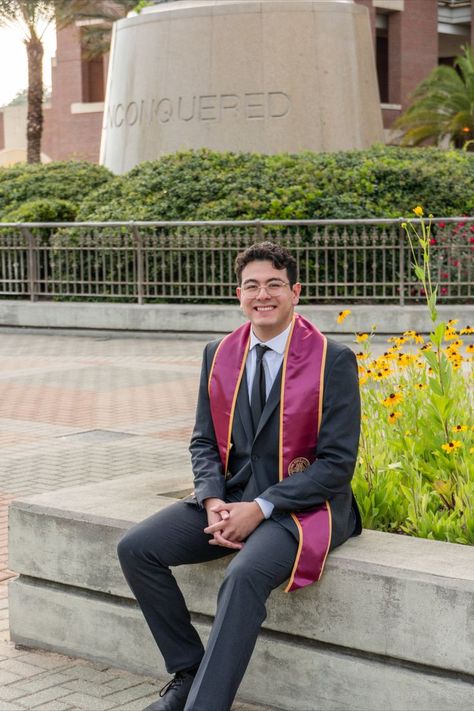 FAMU-FSU College of Engineering Graduation Pictures Spring 2023 Session - Doak Campbell Stadium FSU Engineering Graduation, Fsu Graduation, College Graduation Photoshoot, Grad Photoshoot, Graduation Photoshoot, Grad Pics, Grad Photos, Graduation Pictures, Guy Pictures