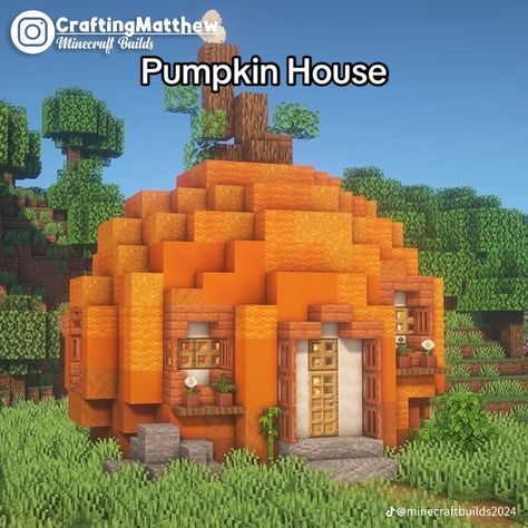 Minecraft Fall Ideas, Cute Halloween Minecraft Builds, Cute Fall Minecraft Builds, Mincraft Fall House, Halloween Build Minecraft, Autumn Minecraft House, Minecraft Thanksgiving Builds, Autumn Minecraft Builds, Halloween House Minecraft