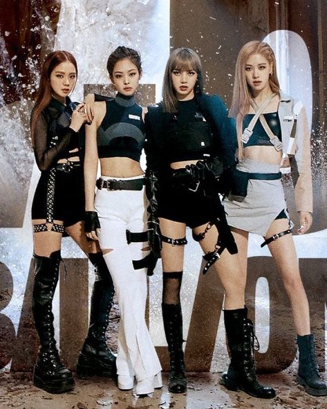 Bts Band, K Pop Girl, Black Pink Instagram, Pop Bands, Blackpink Photos, Blackpink In Your Area, Blackpink Fashion, Black Pink Kpop, Performance Outfit