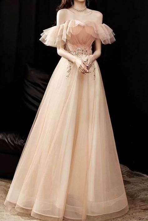 Pink Royal Dress Aesthetic, Beige Ball Gown, Peach Long Dress, Beige Gown, Gown Bridesmaid, Aesthetic Wedding, Dress Peach, 파티 드레스, Old Fashion Dresses