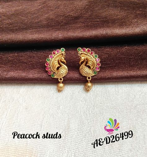 Peacock Studs Gold, Peacock Gold Earrings, Baby Jewelry Gold, Jewellery Bangles, Emerald Stone Rings, Ear Tops, Simple Gold Earrings, Female Earrings, Aari Blouse