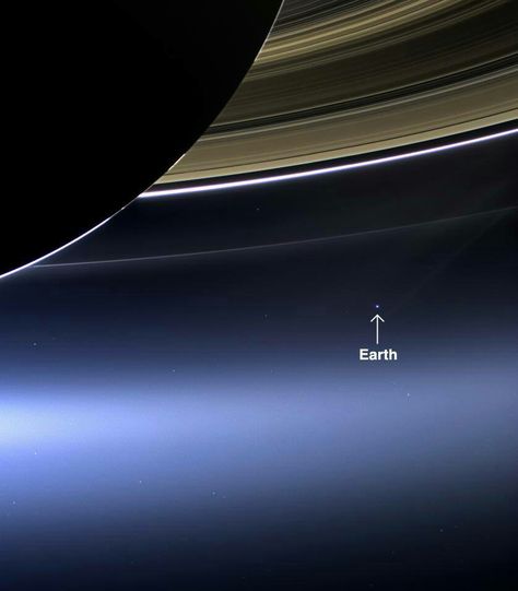 Space Wallpaper Saturn, Saturn In The 1st House, Saturn Close Up, Saturn Real Photo, Real Saturn, Cassini Saturn, Cassini Spacecraft, Our Planet Earth, Earth Photos