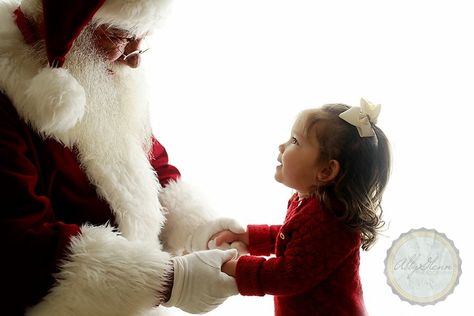 Santa Claus Photography, Santa Mini Session, Santa Mini, Santa Photos, Santa Pictures, Christmas Mini Sessions, Holiday Photography, Christmas Photography, Christmas Photoshoot