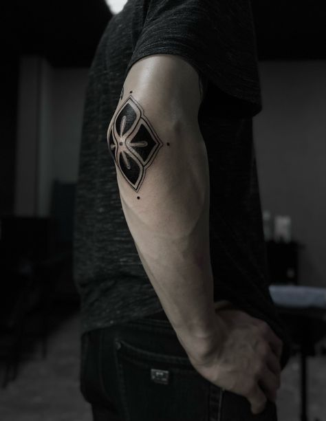 elbow tattoo Elbow Geometric Tattoo Men, Neo Trad Elbow Tattoo, American Traditional Elbow Ditch Tattoo, Symmetrical Tattoo Men, Spiral Elbow Tattoo, Cool Elbow Tattoos, Geometric Tattoo Elbow, Ornamental Elbow Tattoo, Over Elbow Tattoo