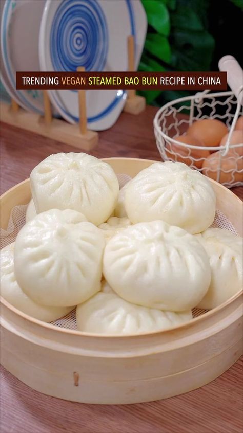 Bao Bun Recipe, Baozi Recipe, Steamed Bao, Vegan Chinese, Chinese Cooking Recipes, Work Music, Bao Buns, Vegetarian Fast Food, Sweet Dishes Recipes