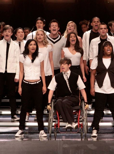 Matthew Morrison, Celebration Images, Glee Fashion, Quinn Fabray, Glee Club, Naya Rivera, Cory Monteith, Glee Cast, Theatre Kid