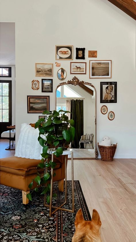 How to Create the Perfect Gallery Wall - Sunrise Valley Farm Co Mirror Gallery Wall, Diy Gallery Wall, Perfect Gallery Wall, Gallery Wall Living Room, S Photo, Gallery Wall Frames, Wall Frames, Floor Mirror, New Wall