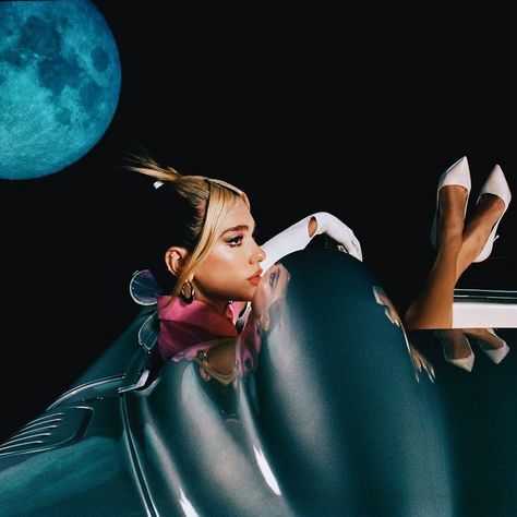 Future Nostalgia, Dua Lipa, A Woman, Moon, Blue