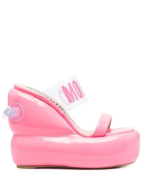 Rose on Twitter: "Barbiecore at Moschino https://t.co/0zUWf3XKHl" / Twitter Amina Muaddi Heels, Designer Mules, Moschino Shoes, Pink Mules, Pink Wedges, Kawaii Shoes, Swag Shoes, Comfy Shoes, Bubblegum Pink