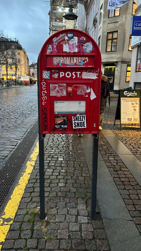 Copenhagen Wallpaper, Copenhagen City, City Vibes, City Vibe, Peaceful Life, Post Box, Art Graffiti, Wallpaper For Your Phone, Iphone Background Wallpaper