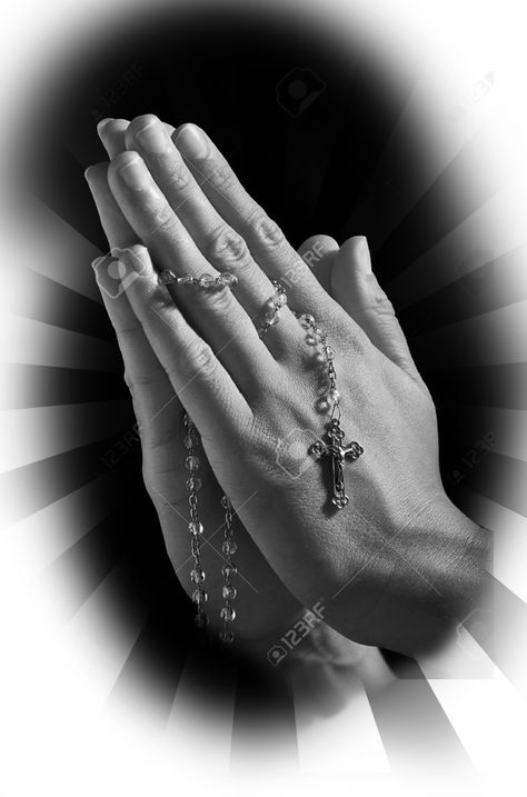 Female Praying Hands, Praying Hands Tattoo Design Ideas, Hands Tattoo Design, Praying Hands With Rosary, Religous Tattoo, Praying Hands Tattoo Design, Praying Hands Tattoo, Ufo Tattoo, Rosary Tattoo