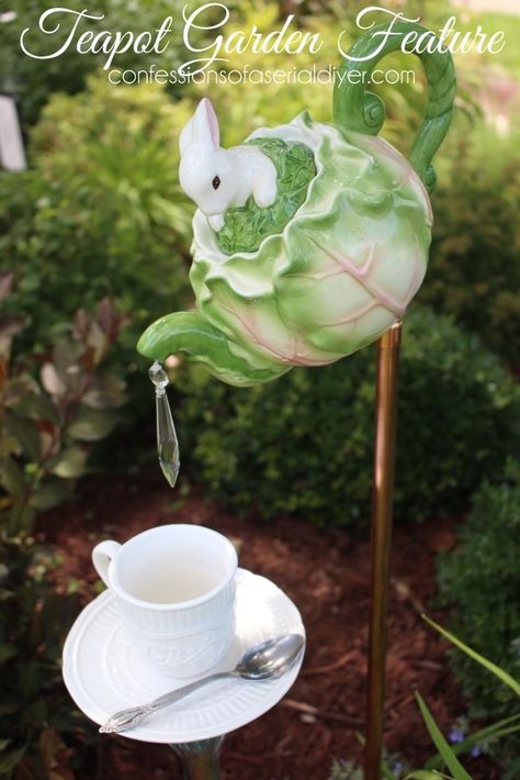 How to Make this Whimsical Teapot Garden Feature #bird #feeder #decorative #saucer #cabbage #head #crystal #drop #pendant #DuckyMee Teapot Garden, Garden Globes, Gardening Plants, Garden Whimsy, Kitchen Crafts, Floral Ideas, Garden Gate, Country Garden, Glass Garden