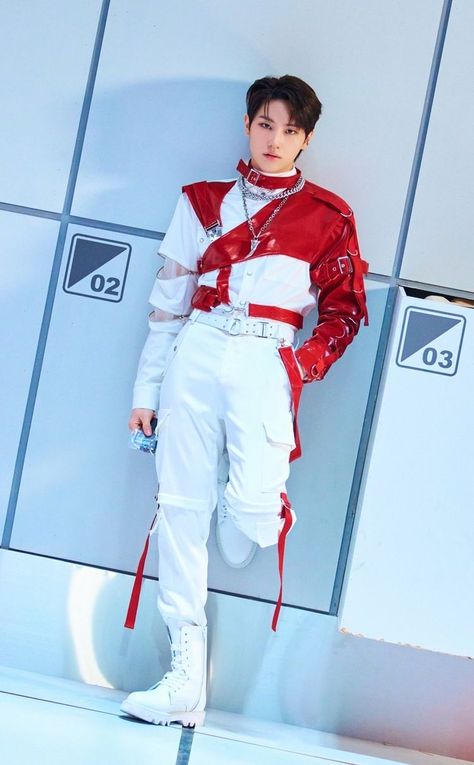 Men’s Kpop Fashion, Retrofuturism Outfits Men, Popstar Outfits Ideas Men, Kpop Men Stage Outfit, Korean Idol Outfit Stage Men, Male Stage Outfits Ideas, Kpop Inspired Outfits Men, K Pop Fashion Male, Kpop Outfit Men