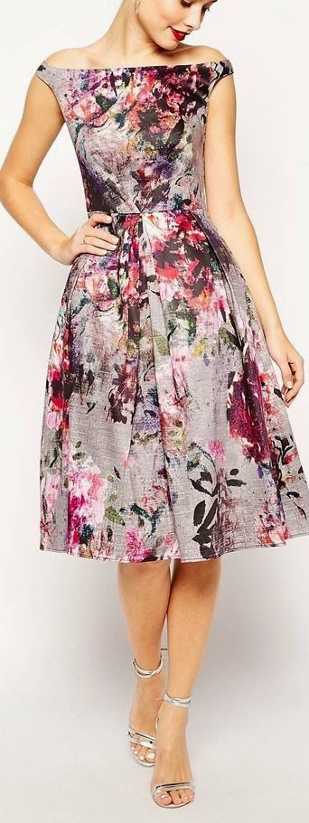 Minimal, Street, Glamour, Haute Couture, Luxury, Fashion, Chic, Style, Designers and more. Rok Midi, فستان سهرة, Maxi Robes, Floral Fashion, Mode Inspiration, Floral Midi Dress, A Dress, Spring Dresses, Look Fashion