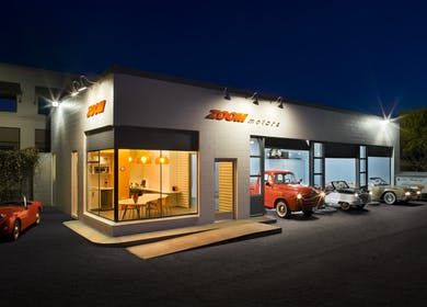 Zoom Motors Service Station Design, Auto Mechanic Shop, Car Showroom Design, Automotive Shops, Mechanic Shop, Cupcake Stands, Mechanic Garage, Old Gas Stations, Car Repair Service