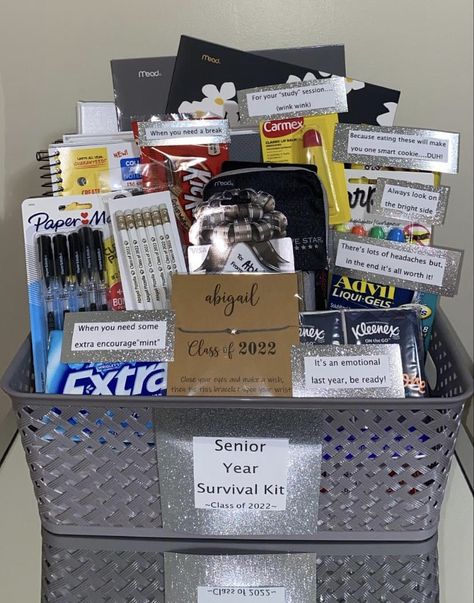 High School Senior Basket Ideas, First Day Of Senior Year Gift Basket, Grad Baskets For Guys, First Day Of Senior Year Gift, Senior Year Gift Basket, First Day Of Senior Year Gift Ideas, Grad Basket Ideas, Senior Basket Ideas, Senior Baskets Gift Ideas High Schools