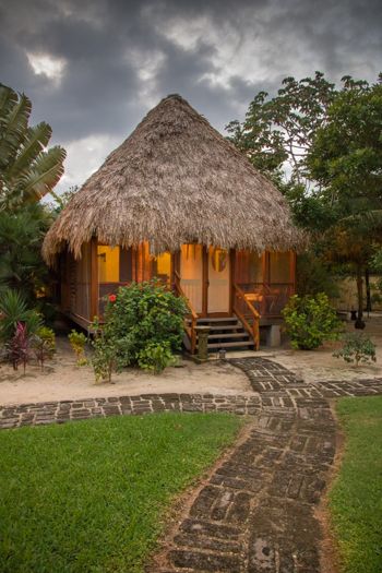 Belize with Kids - Turtle Inn - the same villa from the cover of National Geographic Traveler! Resort Design Concept, Belize Honeymoon, Belize Beach, Hut House, Natural Wallpaper, Belize Resorts, Belize Vacations, Bamboo House, Resort Design