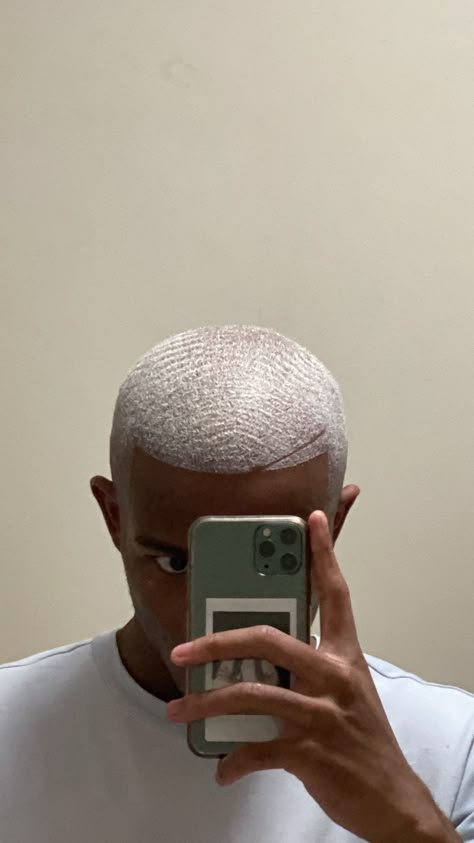 Black Man Hair Dye, Hair Dye Styles For Men, Bleached Hair Men Black, Dyed Hair For Men, Colored Waves Hair Men, Hair Color Ideas For Boys, Men Dyed Hair Ideas, Black Men Dyed Hair Ideas, Black Men Hair Dye Ideas