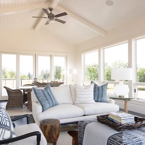 Four Season Room Furniture, Living Room With Sunroom Attached, Furniture For Sunroom, 4 Season Room Addition, Four Seasons Room Addition, Farmhouse Sunroom, Large Sunroom, Four Season Sunroom, Sunroom Remodel