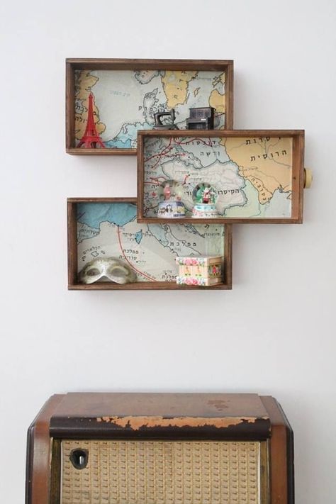 Travel shadow boxes