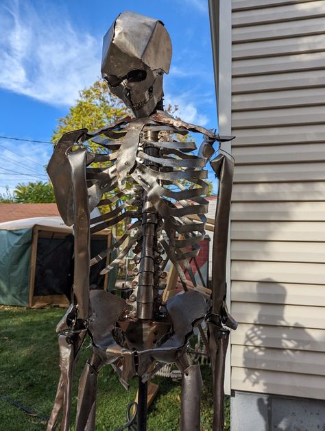 This is a metal skeleton I made about 5 years ago. I blacksmithed it together folding the metal like origami into the forms of the individual bones to make the full skeleton. Took a lot of work and time. And the metal can get a bit pricey. Full Skeleton, Metal Skeleton, Life Size, Skeleton, Bones, Origami, Photo And Video, Instagram Photos, Instagram Photo