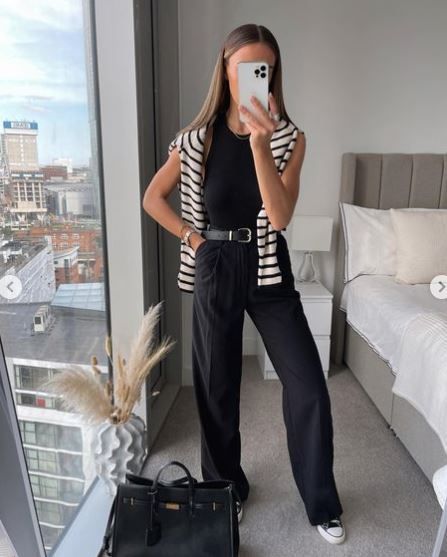 Tech Company Outfit Women, Lululemon City Sleek Pant Outfit, Sporty Work Outfits For Women, Bussines Casual Woman, Conference Outfit, Smart Casual Women Outfits, Smart Casual Work Outfit, Casual Work Outfits Women, Stylish Work Attire