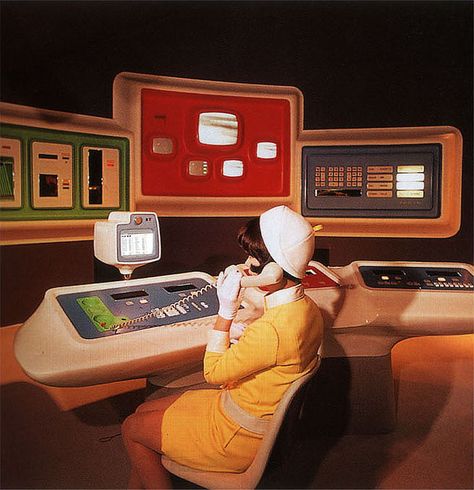 Alter Computer, Science Fiction Design, Weird Vintage, Control Panels, Old Computers, Retro Logos, Atomic Age, Dashboard Design, Bioshock