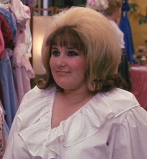 Ricki Lake [as Tracy Edna Turnblad] - Hairspray Edna Turnblad, Tracy Turnblad, Hairspray Movie, Ricki Lake, Movie Musicals, Pastel Blue Hair, Playing With Hair, Hair Flip, Musical Movies