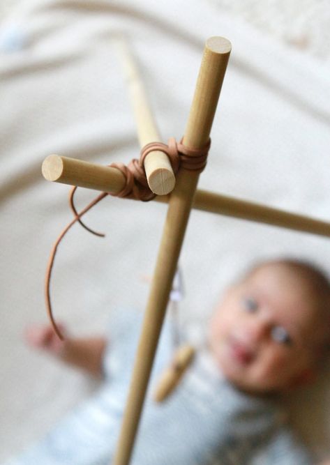 make your own: baby gym. – Reading My Tea Leaves – Slow, simple, sustainable living. Play Gym Diy, 3 Months Baby Activities, Diy Baby Gym, Erin Boyle, Reading My Tea Leaves, Baby Activity Gym, Diy Baby Mobile, Baby Play Gym, Activity Gym