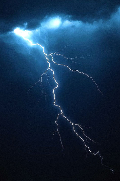 God Of Light Aesthetic, Blue Lightning Aesthetic, Zeus Background, Thunder Storm Aesthetic, Thunder And Lightning Aesthetic, Lightning Bolt Aesthetic, Lightning Reference, Storm Goddess, Thunder Aesthetic