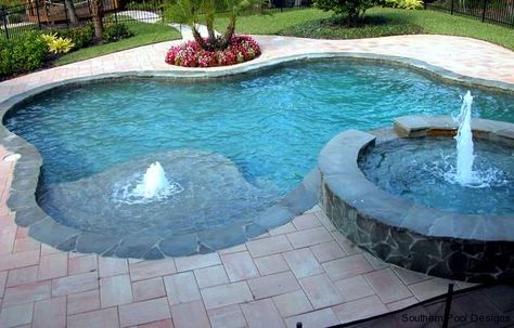 pool design with hot tub & tanning shelf Pool Ideas With Hot Tub, Kidney Shaped Pool Ideas, Pool With Hot Tub, Awesome Pools, Kidney Shaped Pool, Hot Tub Landscaping, Paradise Pools, Residential Pool, Basement Finishing