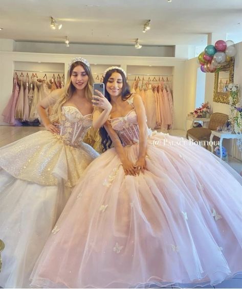 Elegant Quince Dresses, Quinceanera Dresses Short, Quinceanera Dances, Vestido Charro, Quinceanera Themes Dresses, Quinceanera Collection, Pink Quince, Quinceñera Dresses, Quinceanera Dresses Pink