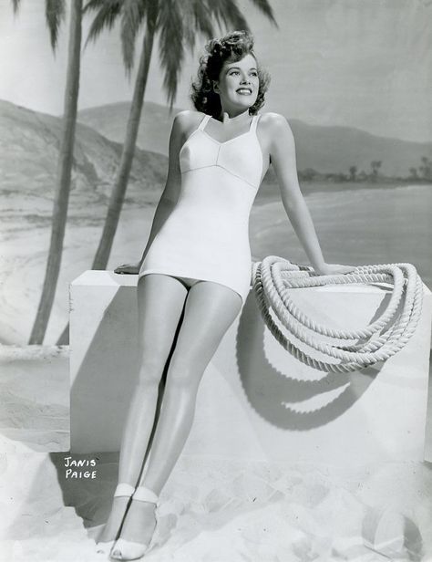 Janis Paige, Paige Photos, 1940s Movies, Female Movie Stars, Vintage Swimwear, Sensitive Content, 8x10 Photo, Sports Memorabilia, Movie Stars