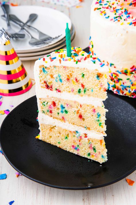 Birthday CakeDelish Confetti Cake Recipes, Recipes For Toddlers, Birthday Cake Recipes, Easy Homemade Desserts, Vegan Steak, Cake Recipes For Kids, Layer Cake Recipes, Funfetti Cake, Easy Coffee