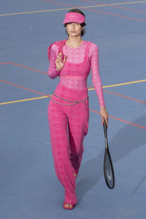 Spring 2023 Ready To Wear, 2023 Ready To Wear, Womenswear Fashion, Marine Serre, Bodycon Fashion, Spring 2023, Fashion Show Collection, Pink Outfit, Colorful Fashion