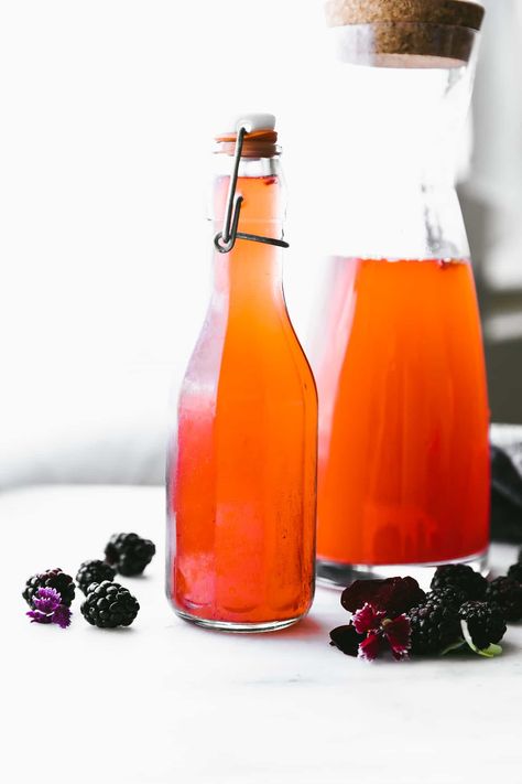 This homemade fruit kvass with berries, lime, and mint is a gluten free version of a popular Russian fermented probiotic drink. This fermented fruit recipe makes a refreshing, tangy, bubbly drink that you can make right at home. #probiotics #healthydrinks #fermentedfoods Apple Kimchi, Fermented Fruit Recipe, Kimchi Salad, Homemade Vegan Ranch Dressing, Kvass Recipe, Fermented Fruit, Inflammatory Diet Recipes, Fermented Drinks, Kombucha Recipe