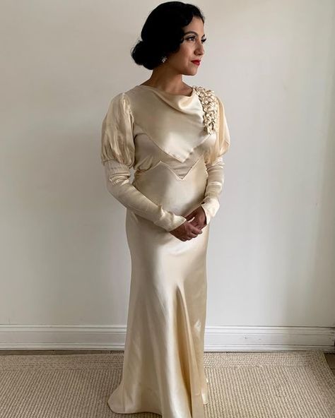 1930’s Wedding Dress, 1940 Wedding, Bias Cut Wedding Dress, Cut Wedding Dress, Charmeuse Wedding Dress, Champagne Wedding Gown, Old Hollywood Wedding, Floral Embellishment, Bias Cut Dress